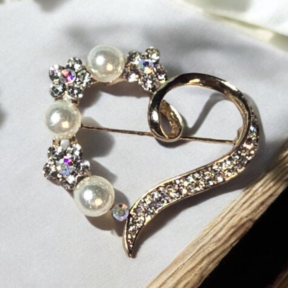Rose Gold Heart Brooch Faux Pearl Rhinestone Romantic Pin